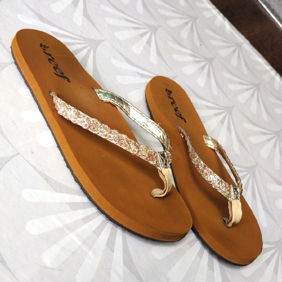 Reef Twisted Stars Kids Flip Flops - Picture 1 of 6
